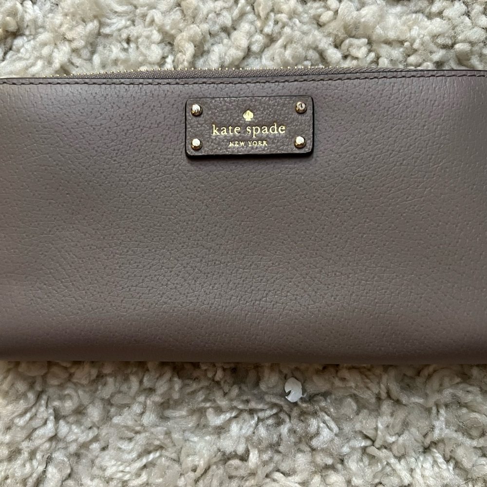 KATE SPADE Veronica zip-around wallet